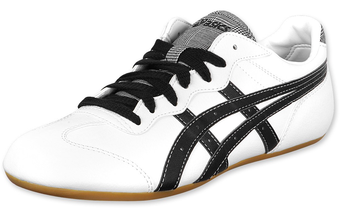 whizzer asics