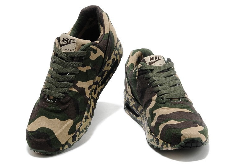 chaussure adidas homme militaire