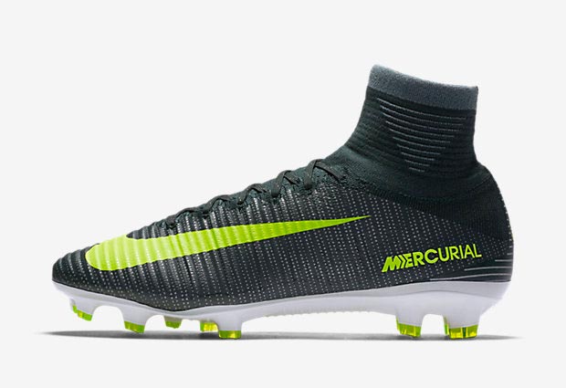 chaussure de foot mercurial nike pas cher